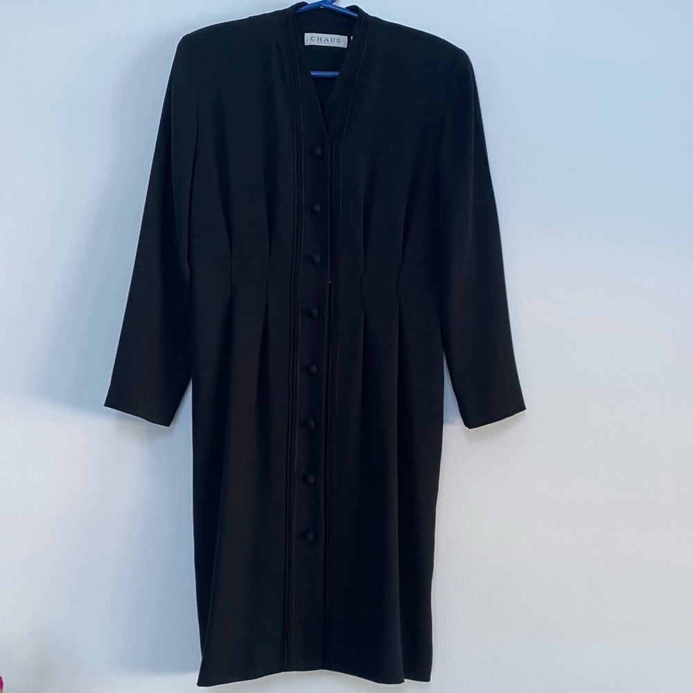 Chaus Vintage Long Sleeve Buttoned Suit Dress Size 10 Black